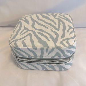 Milly Traveling Jewelry Case